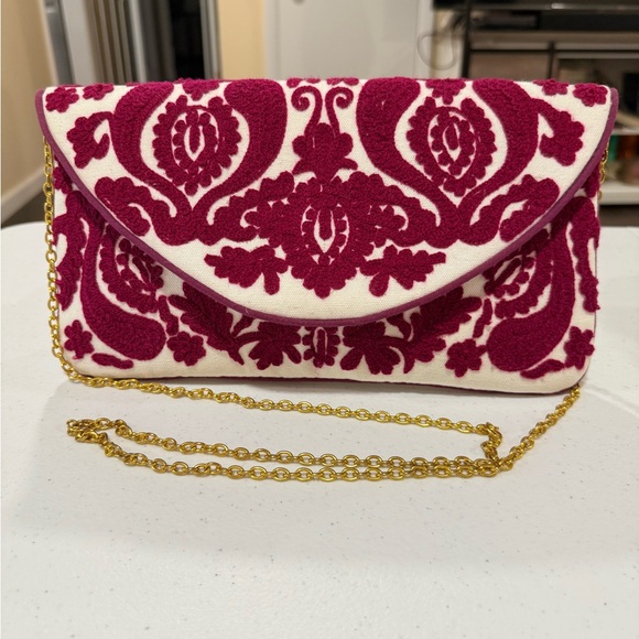 Handbags - Elegant Burgundy and Cream Clutch with Gold Chain